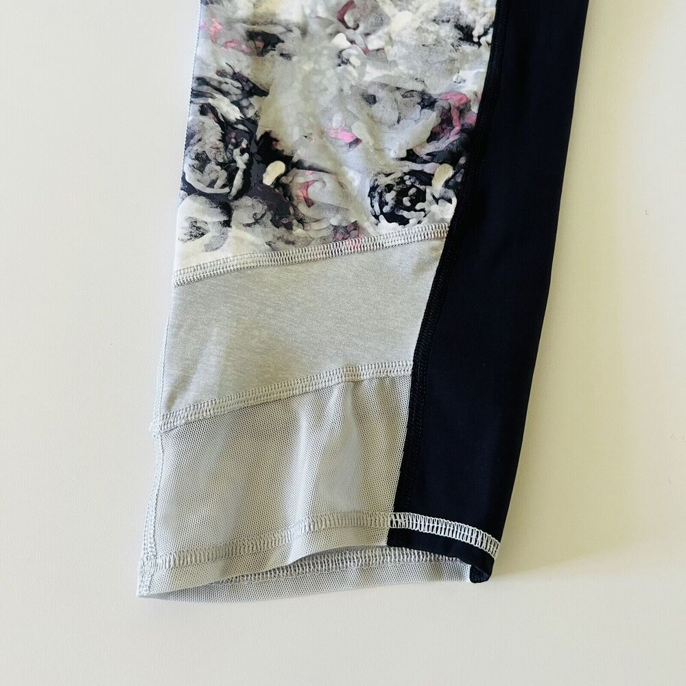 LULULEMON ATHLETICA White Deep Navy Blue If You Are Lucky Crop Leggings - US 12 - Picture 6 of 9